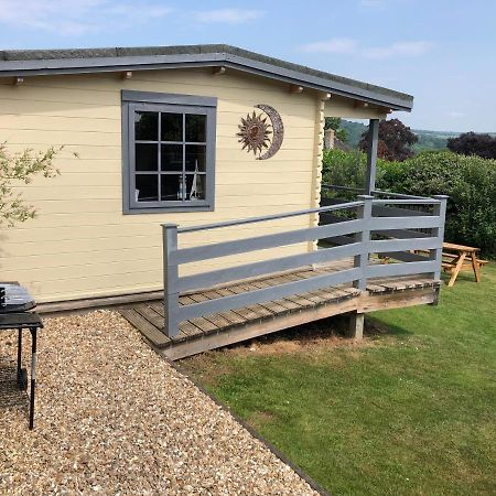 Morlais Log Cabin Lyme Regis Luaran gambar